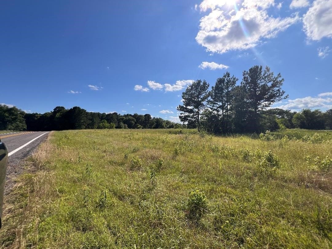 5.42 acres in Gregg County - photo 2