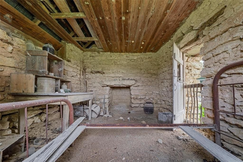 108.4 acres in Bosque County - photo 8