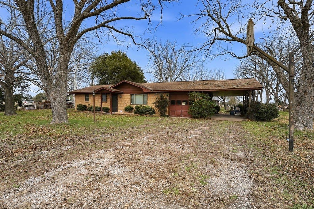 0.45 acres in Fayette County - photo 3
