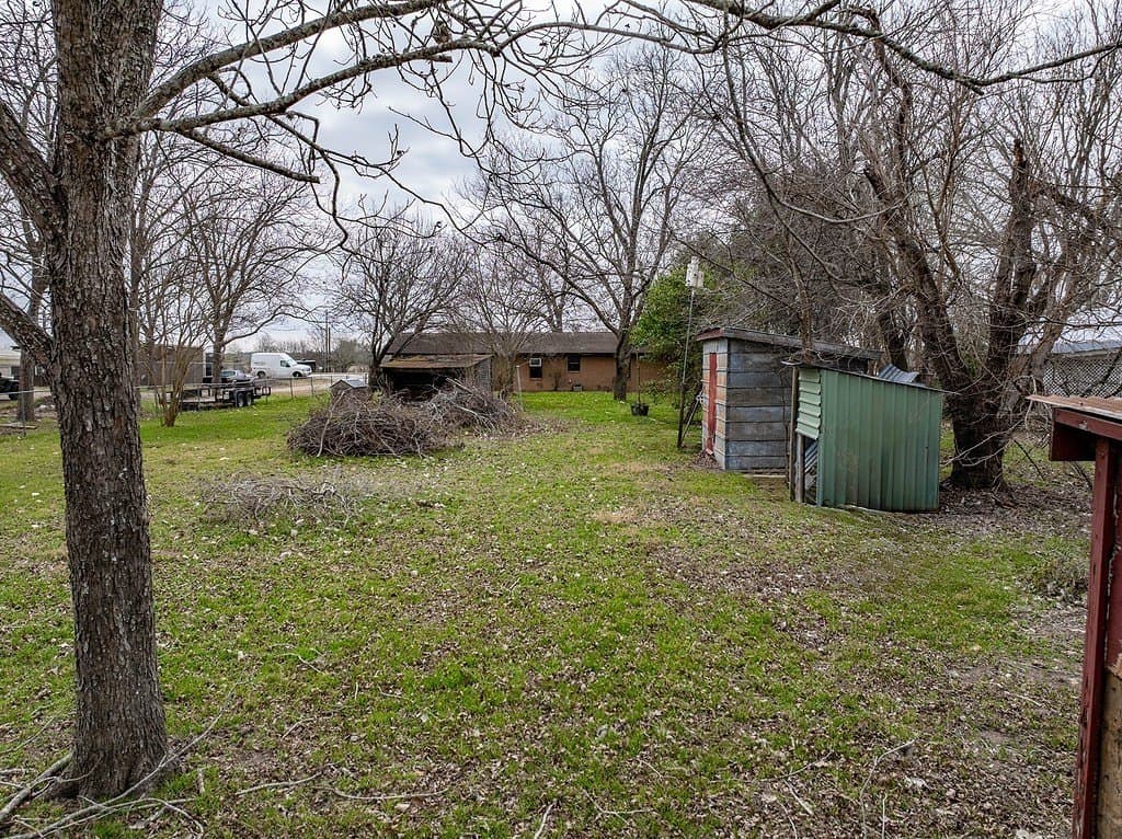 0.45 acres in Fayette County - photo 16
