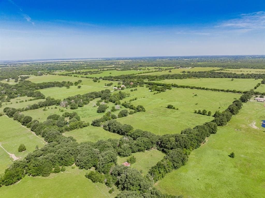10.01 acres in Kaufman County - photo 4