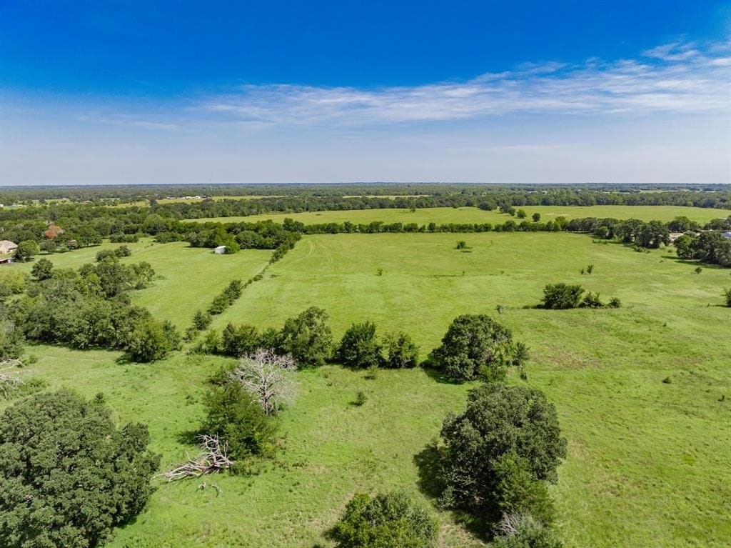 10.01 acres in Kaufman County - photo 9