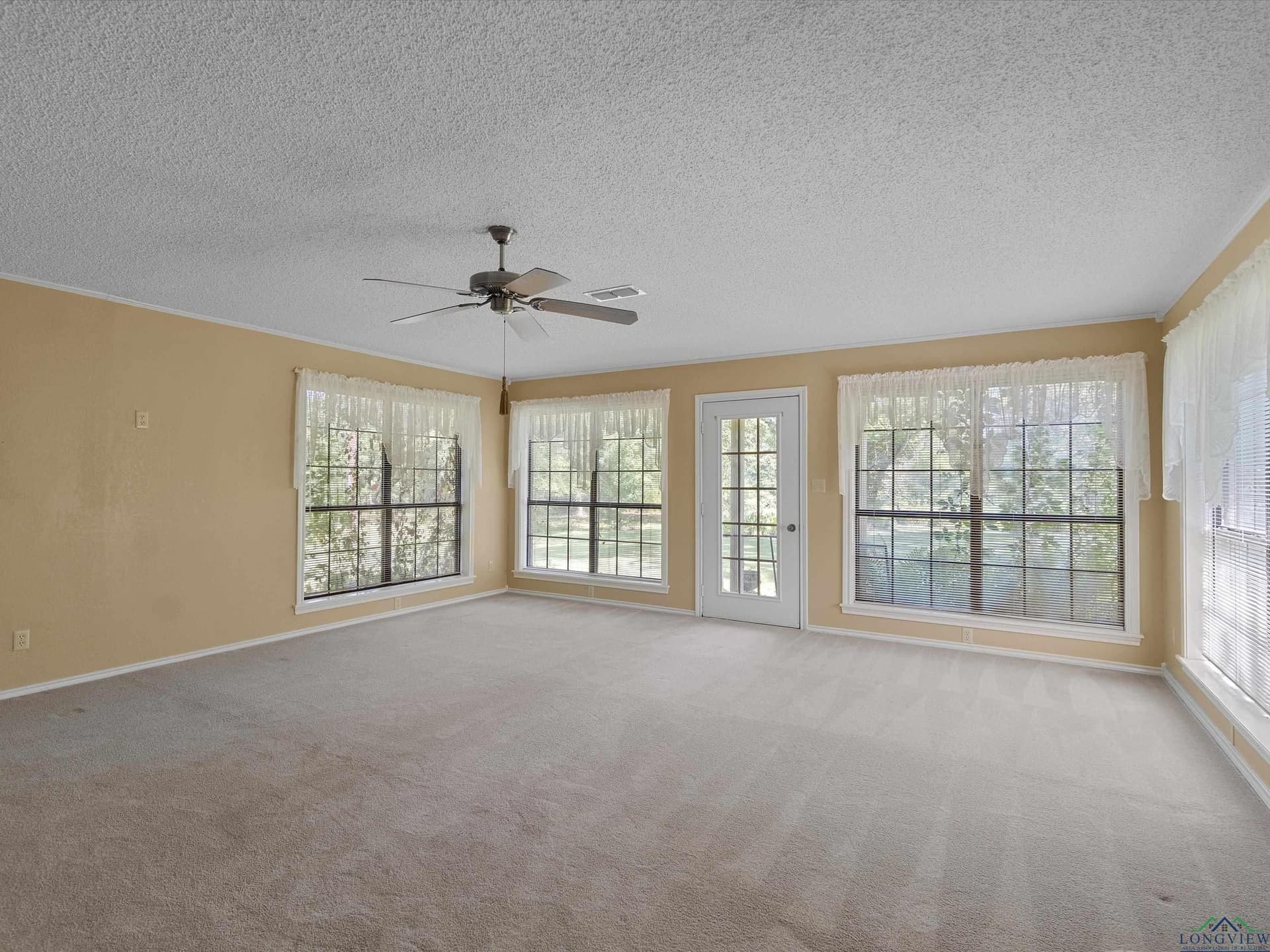 29.97 acres in Morris County - photo 17
