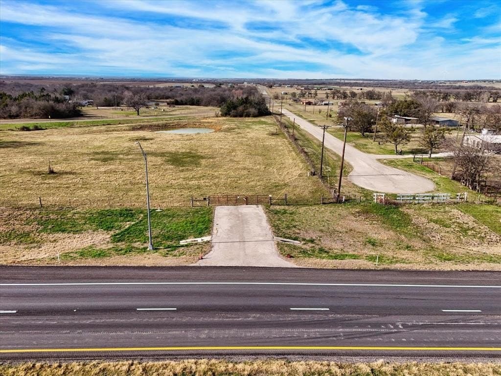 9.19 acres in Hill County - photo 4