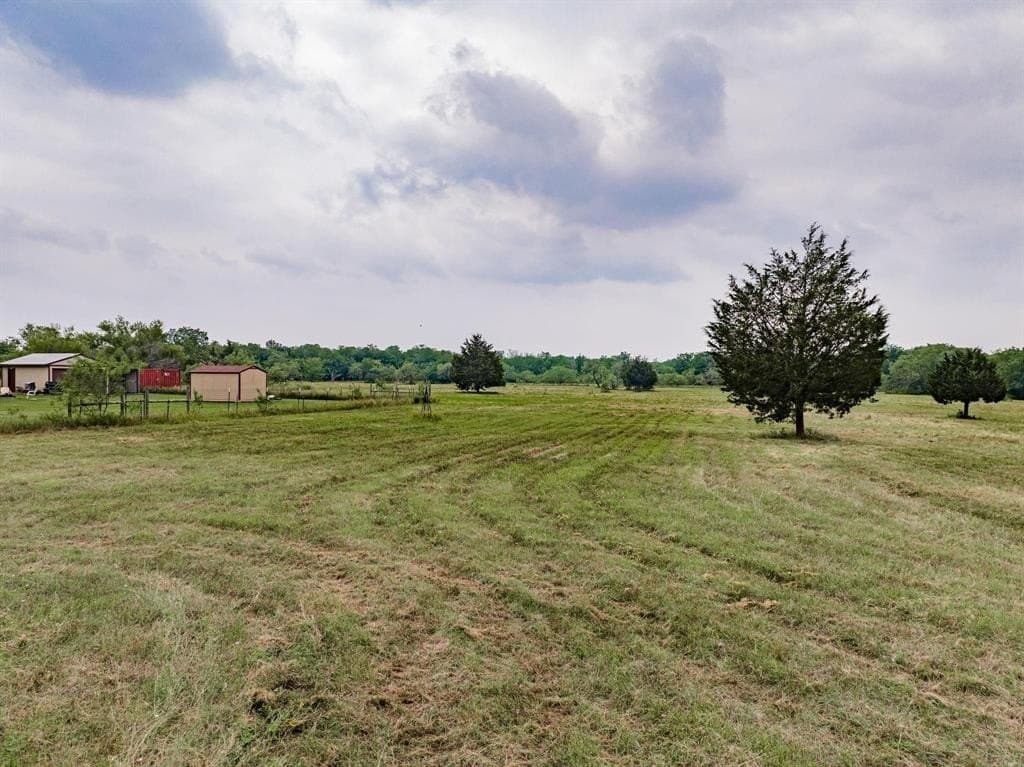 3.02 acres in Kaufman County - photo 2