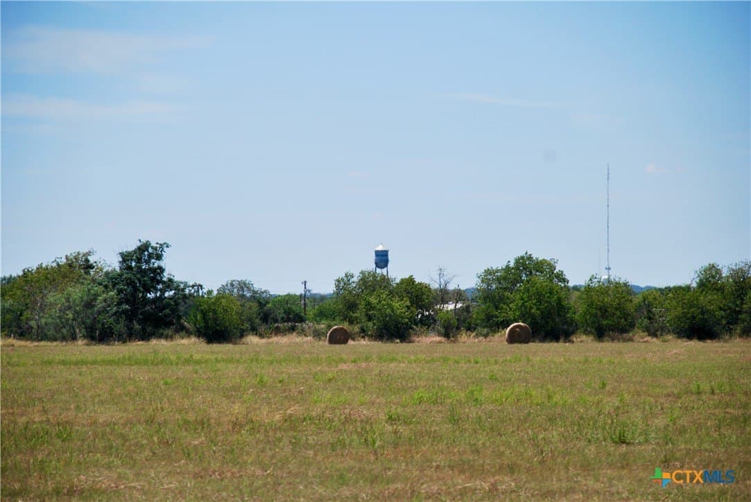 34.69 acres in Comal County - photo 2
