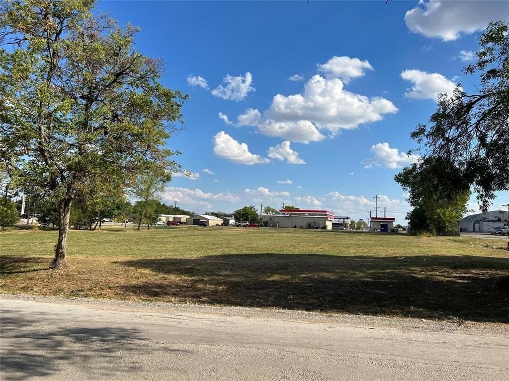 1.94 acres in Kaufman County - photo 2
