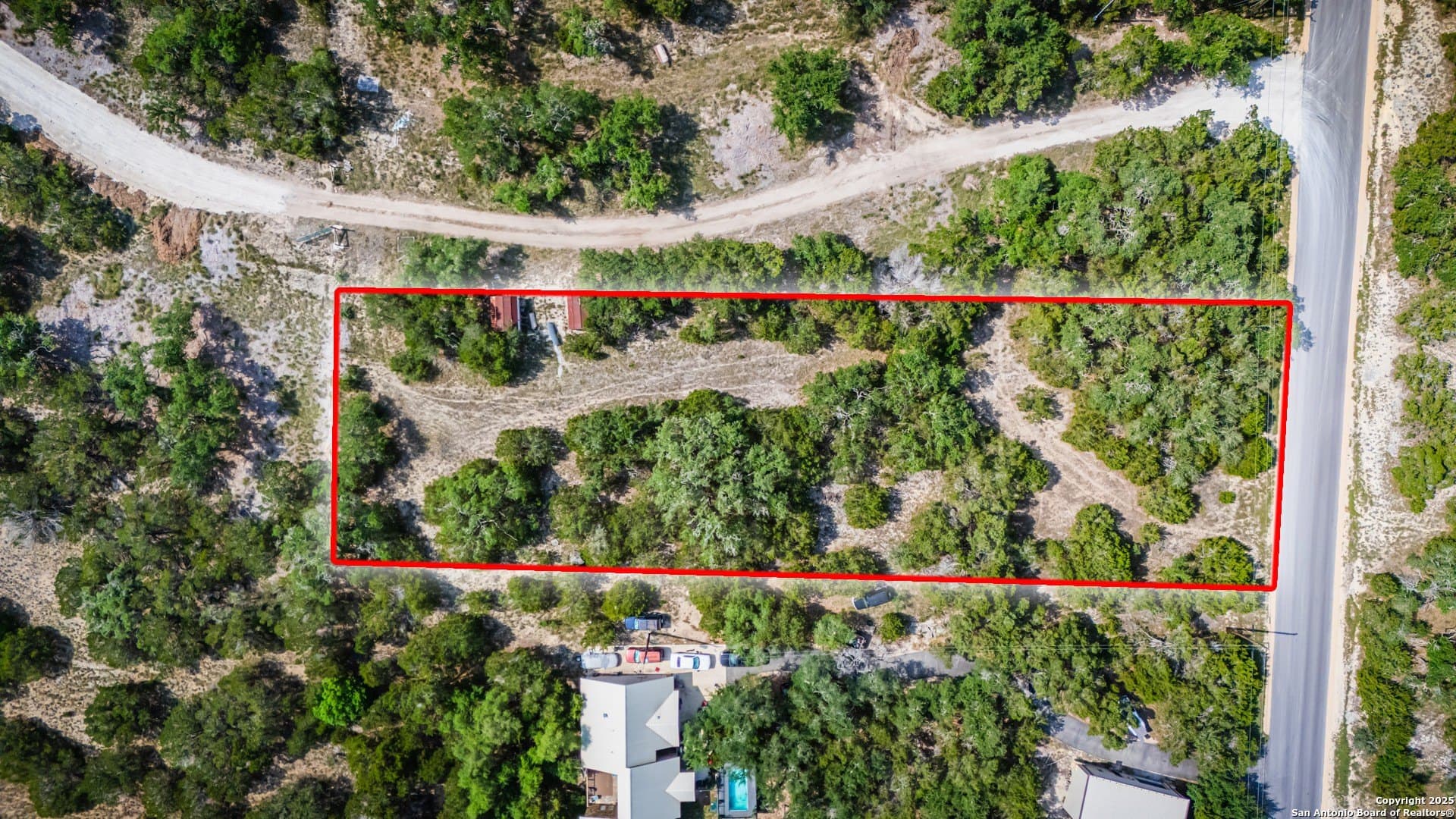 0.96 acres in Comal County - photo 5