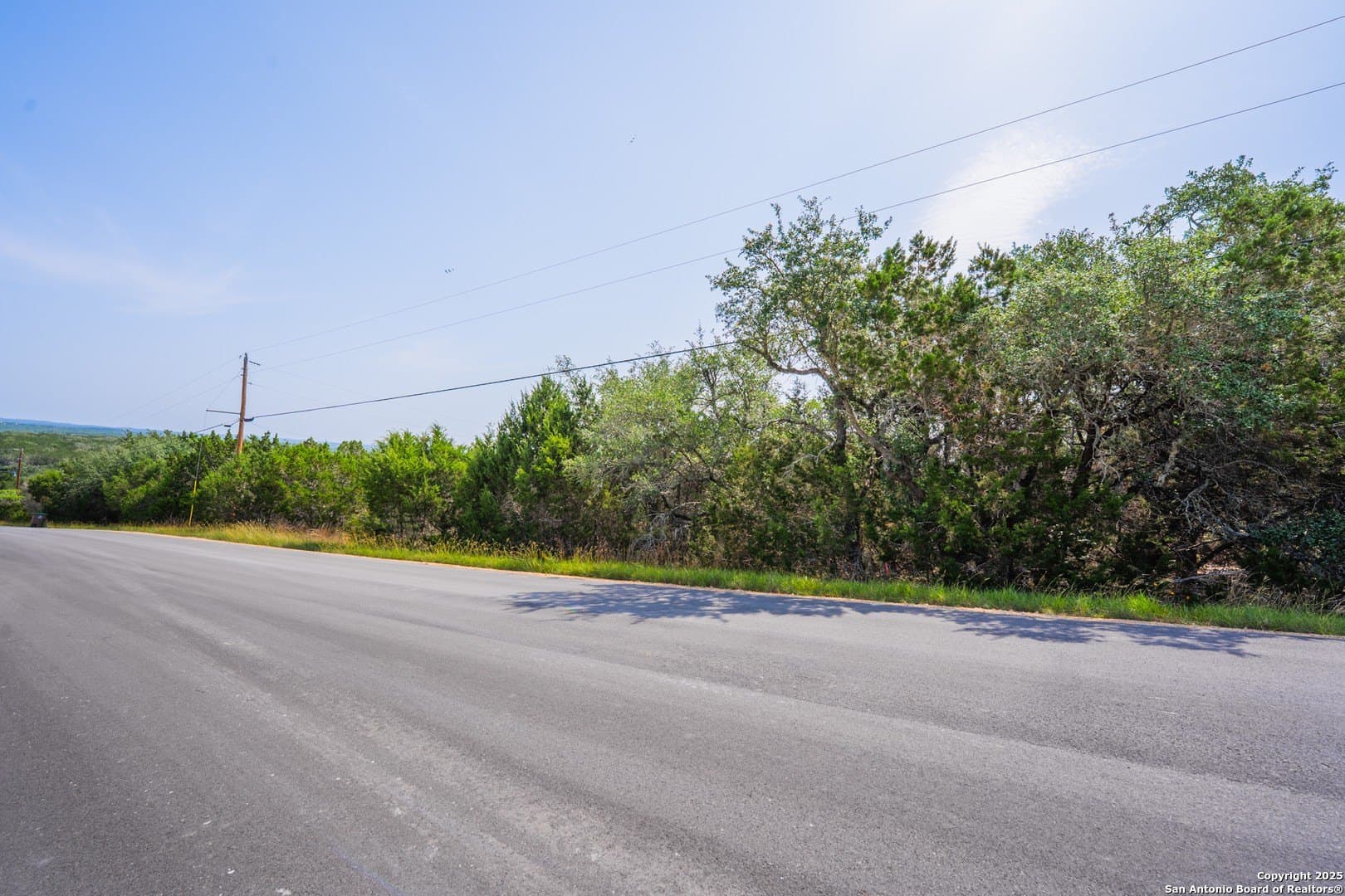 0.96 acres in Comal County - photo 14