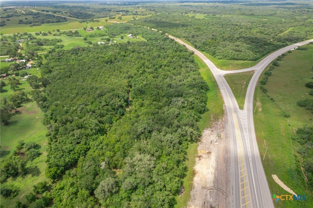 33.13 acres in DeWitt County - photo 10