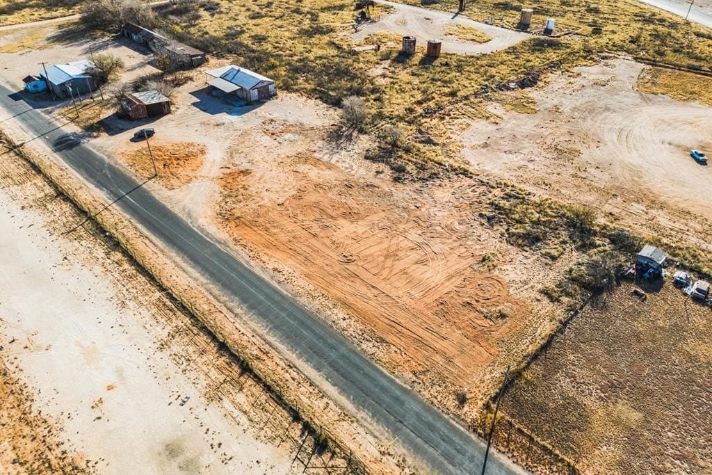 1.41 acres in Andrews County - photo 5