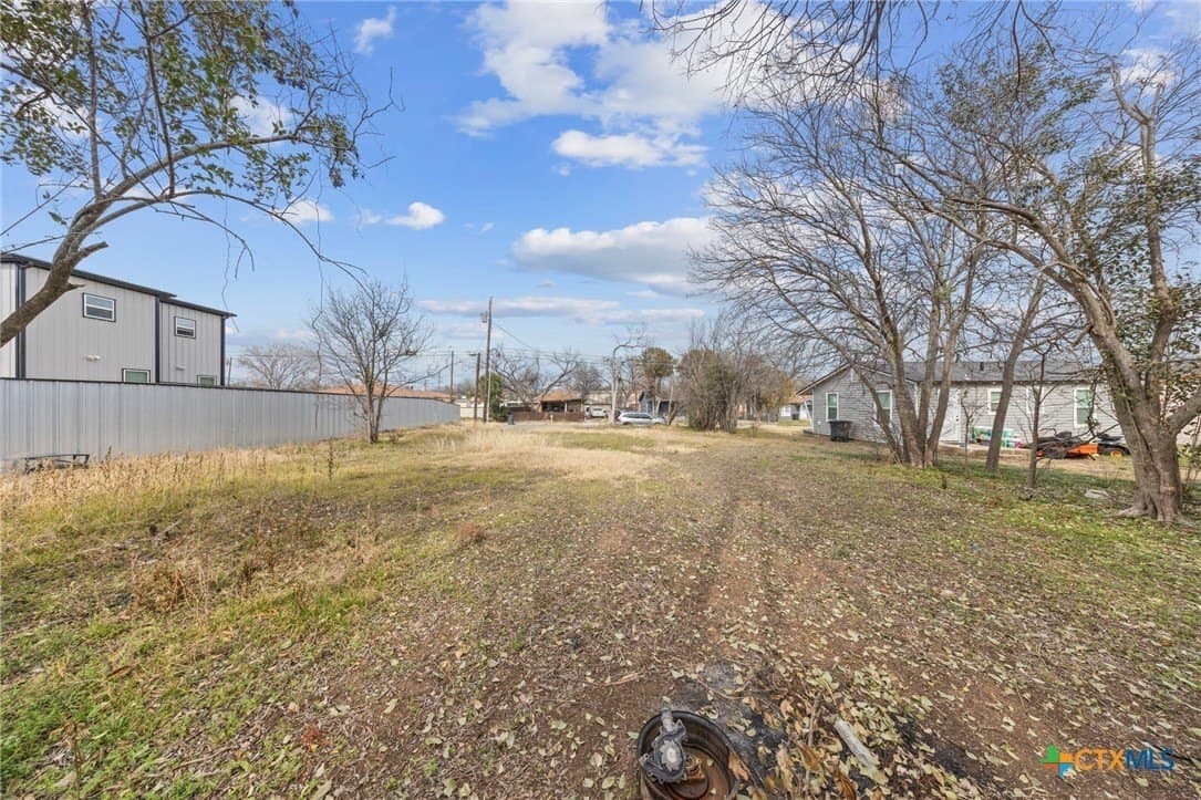 0.14 acres in Bell County - photo 4