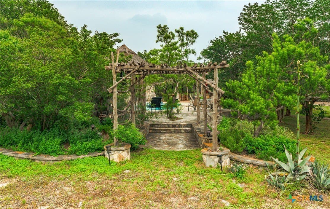 20 acres in Hays County - photo 27