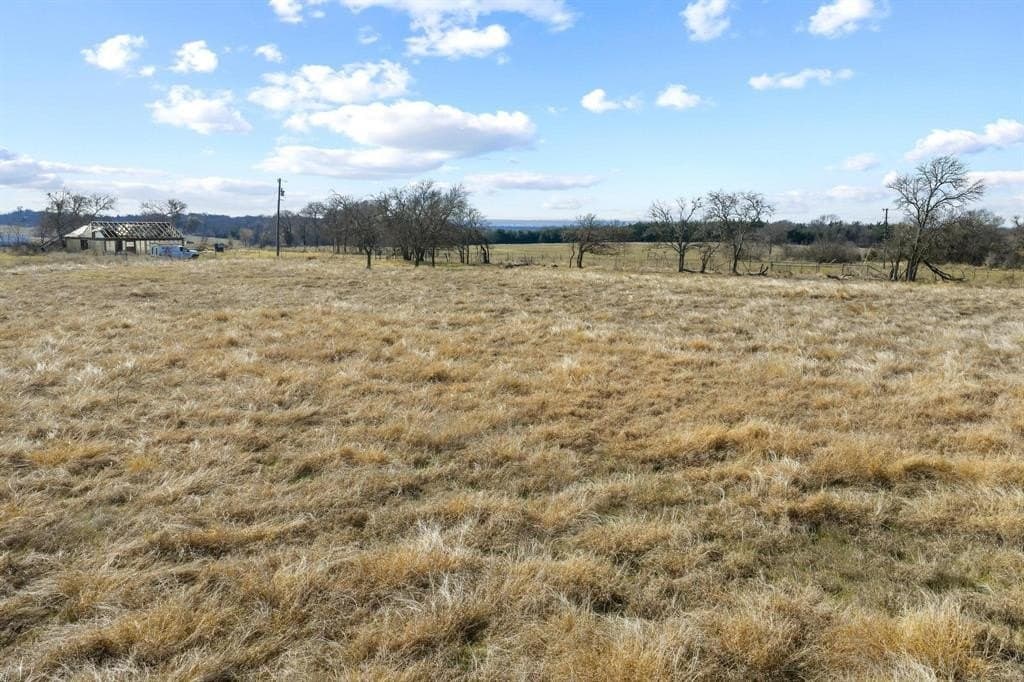 10.26 acres in Ellis County - photo 6