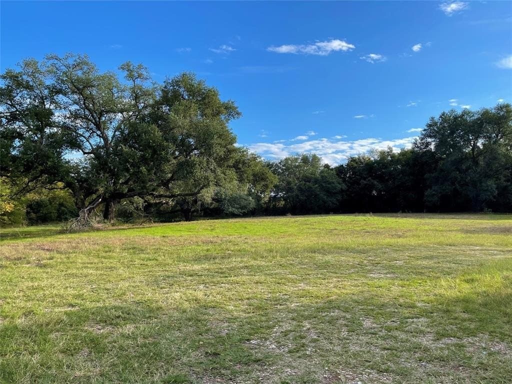 2.77 acres in Freestone County - photo 7