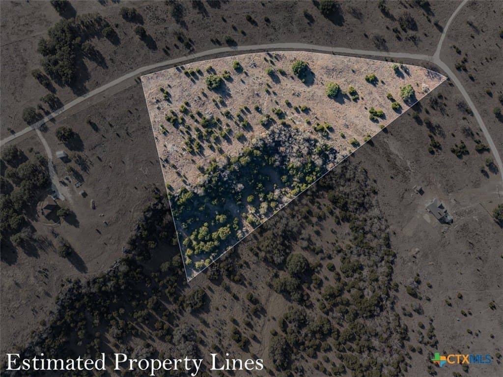 13.09 acres in Lampasas County - photo 2
