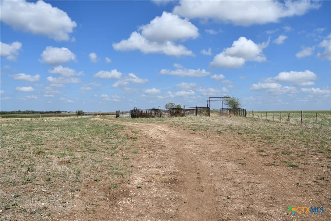 521.03 acres in Coryell County - photo 45
