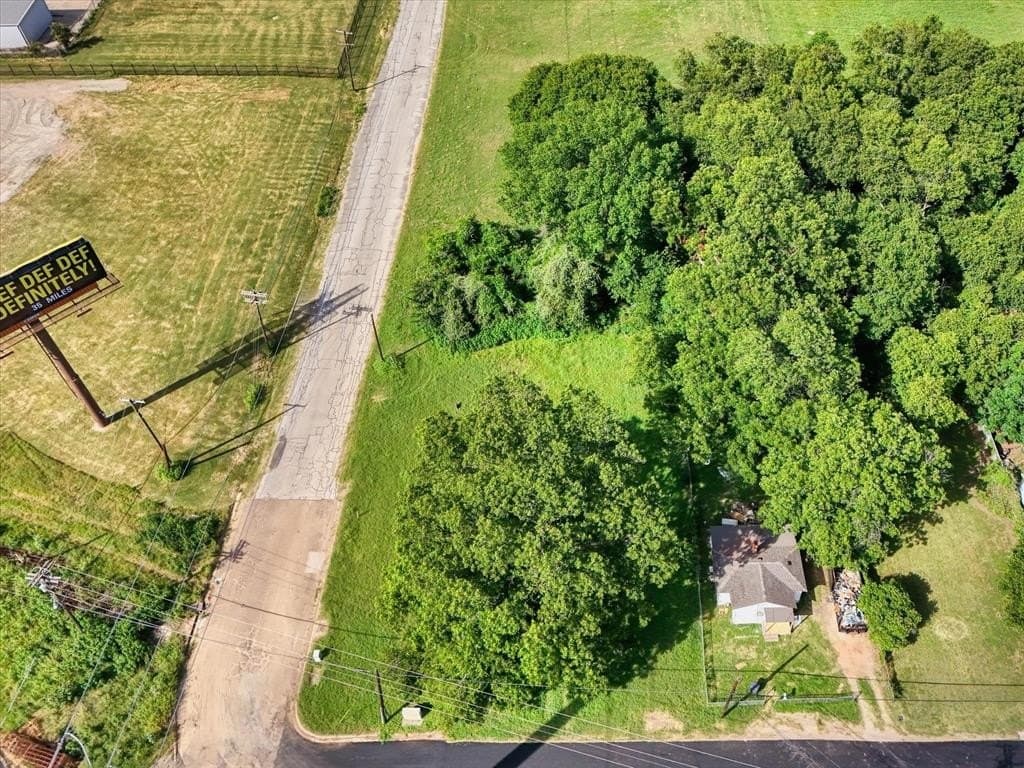 0.39 acres in McLennan County - photo 6