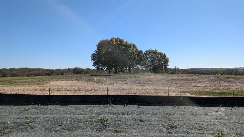 1.12 acres in McLennan County - photo 5