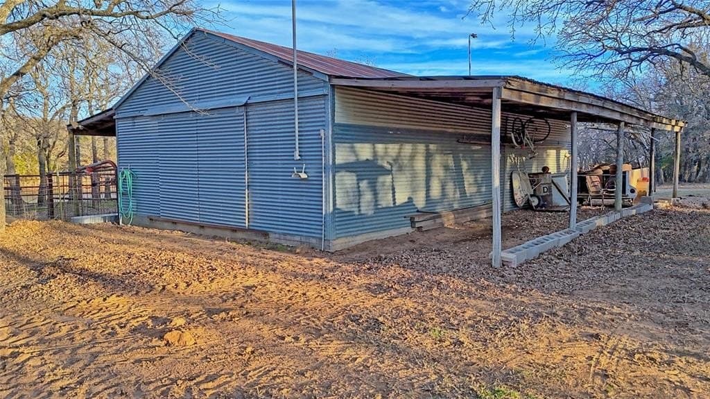 114.44 acres in Montague County - photo 17