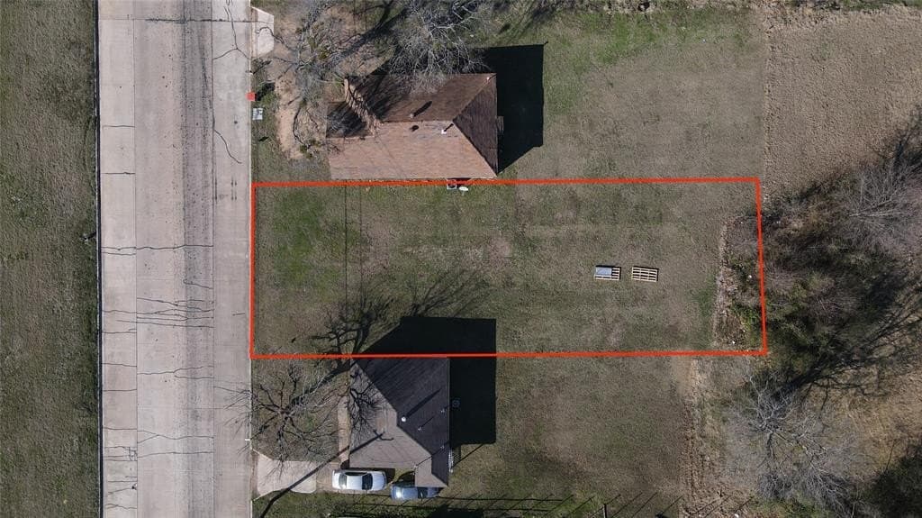 0.17 acres in Lamar County - photo 2