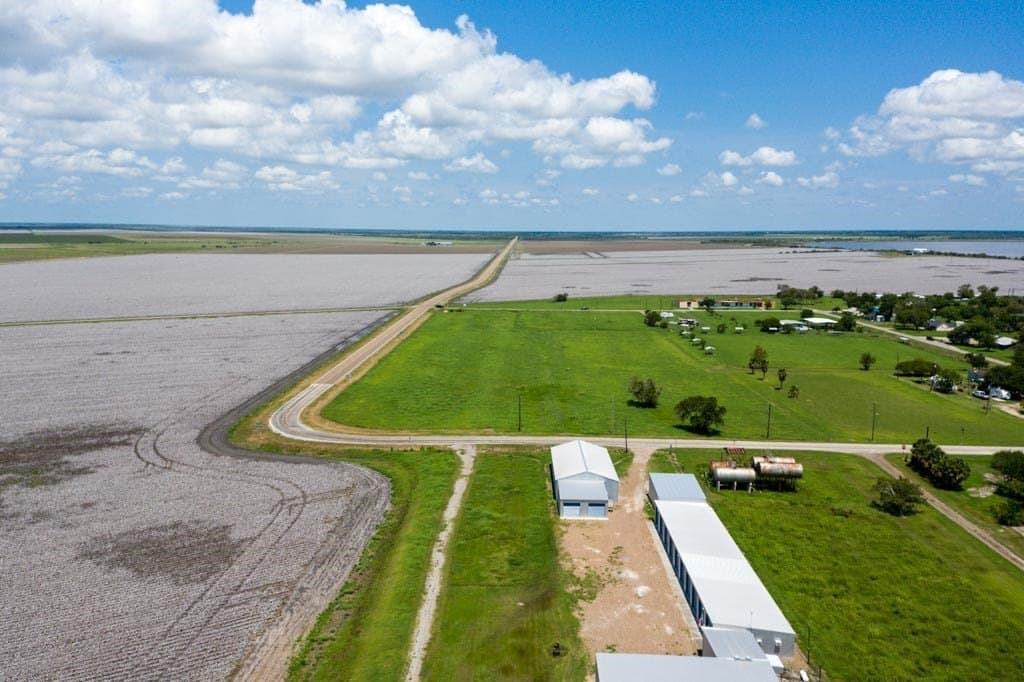 0.59 acres in Refugio County - photo 10