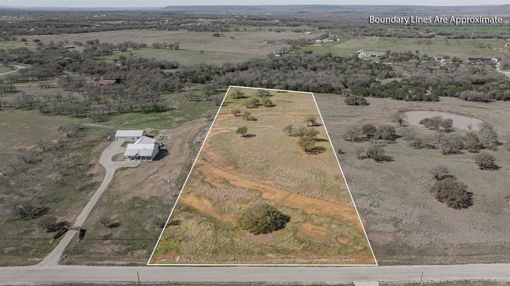 5 acres in Palo Pinto County - photo 4