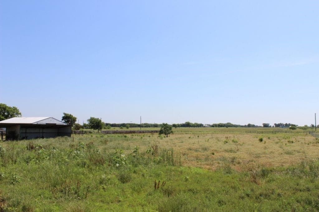 5.2 acres in Grayson County - photo 22