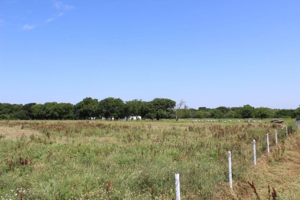 5.2 acres in Grayson County - photo 25