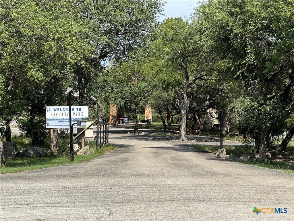 2.15 acres in Comal County - photo 9