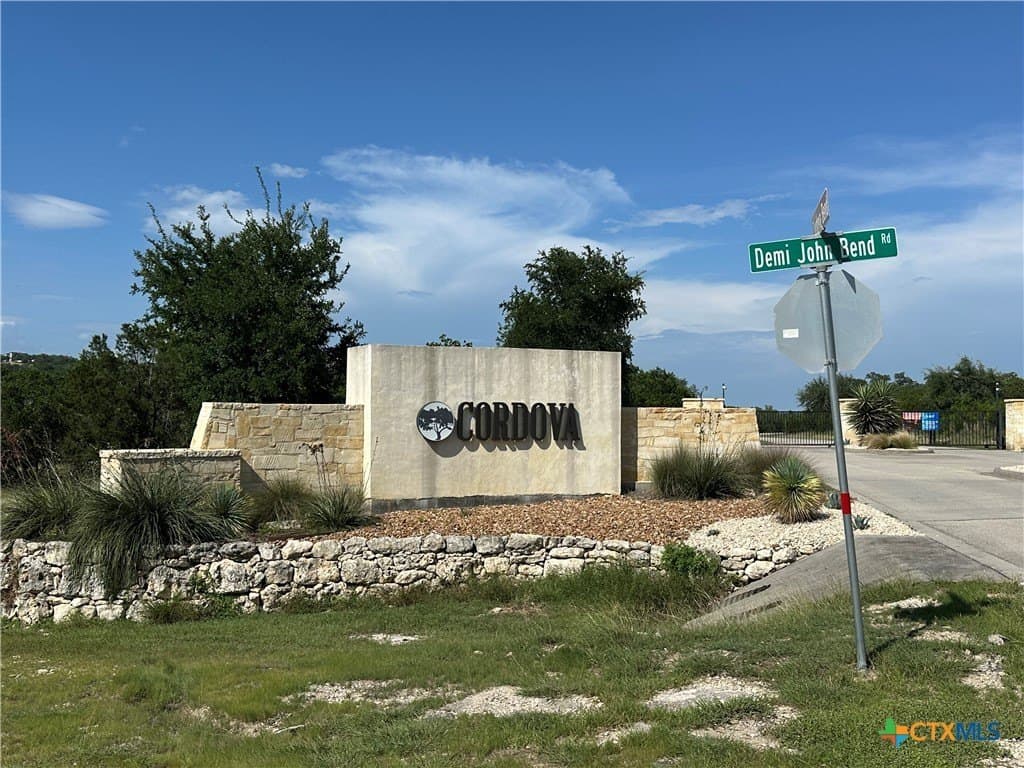 2.15 acres in Comal County - photo 7