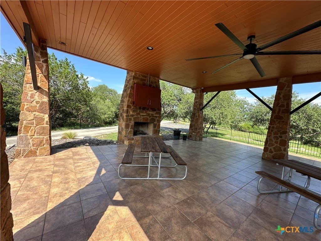 2.15 acres in Comal County - photo 12