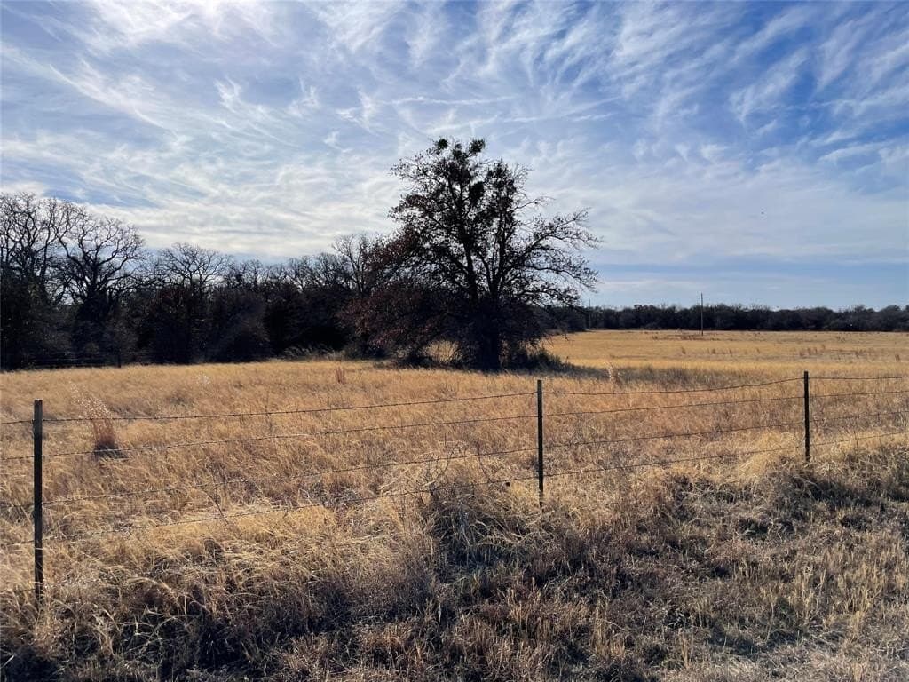 30.91 acres in Erath County - photo 11