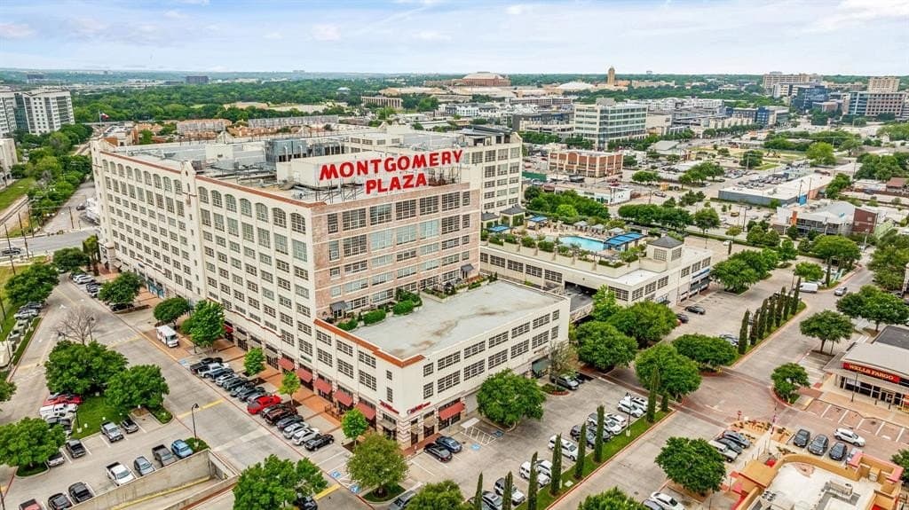 10.68 acres in Tarrant County - photo 2