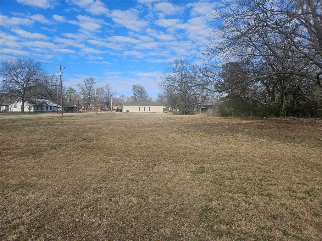 0.6 acres in Red River County - photo 3