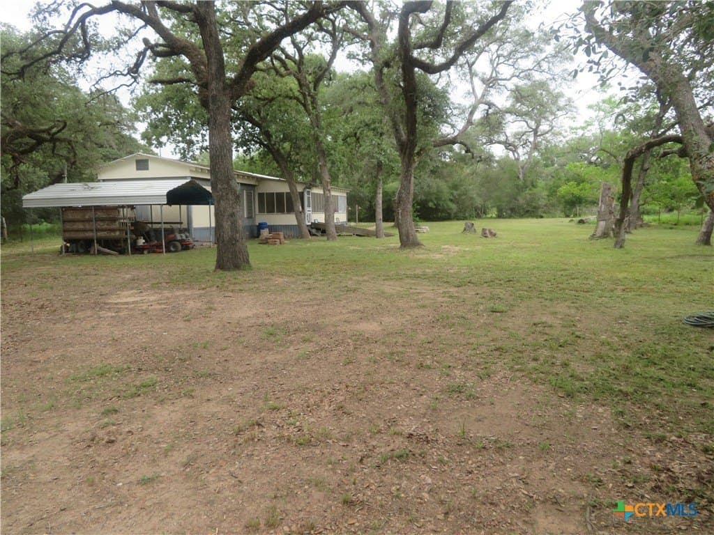 61.16 acres in Lavaca County - photo 22