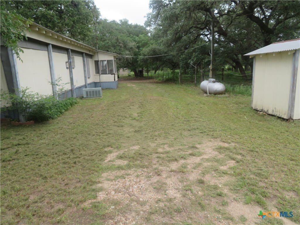 61.16 acres in Lavaca County - photo 15