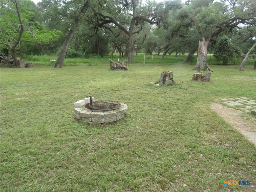 61.16 acres in Lavaca County - photo 12
