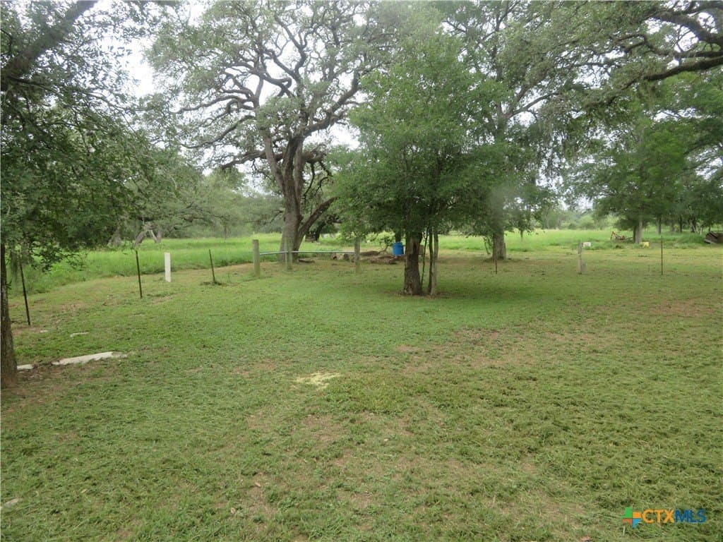 61.16 acres in Lavaca County - photo 21