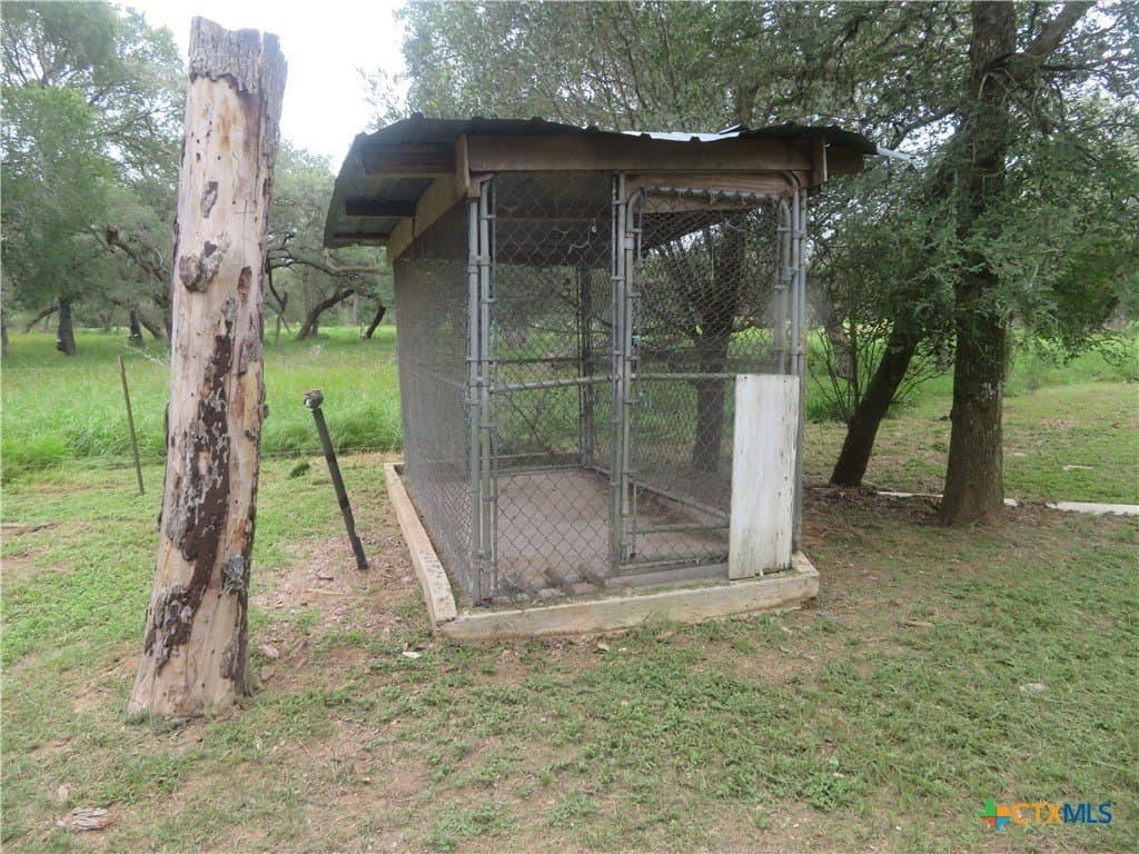 61.16 acres in Lavaca County - photo 19