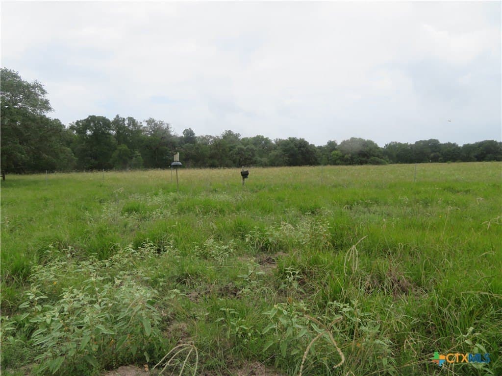 61.16 acres in Lavaca County - photo 24