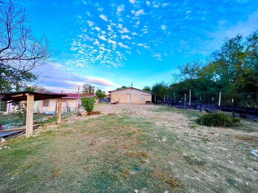 6,750 acres in Maverick County - photo 17