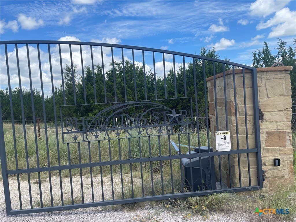 10.01 acres in Lampasas County - photo 9