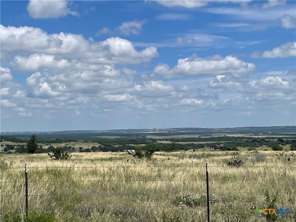 10.01 acres in Lampasas County - photo 4