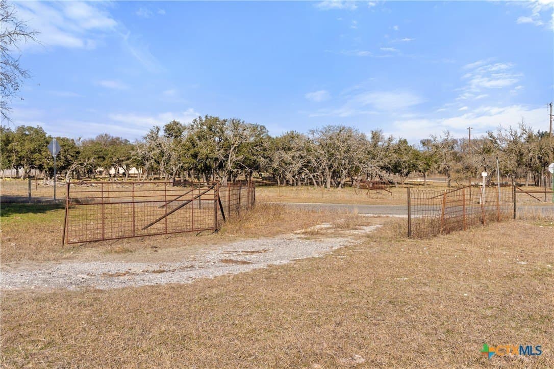 32.18 acres in Williamson County - photo 23