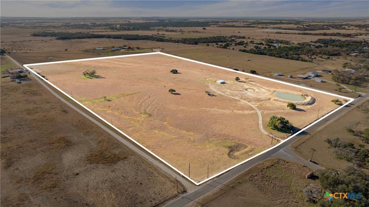32.18 acres in Williamson County - photo 2