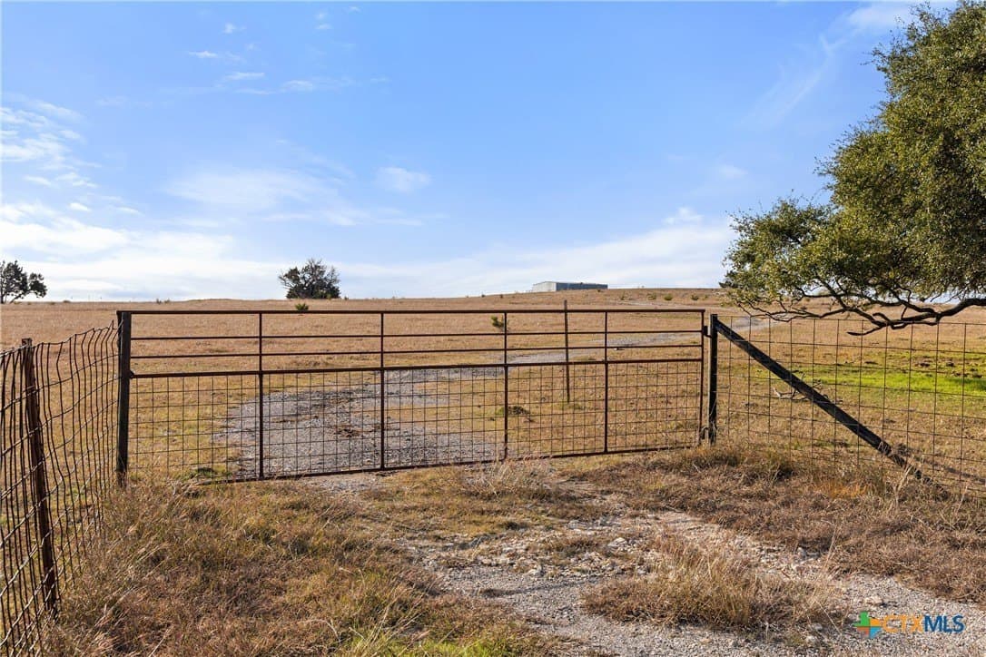 32.18 acres in Williamson County - photo 20