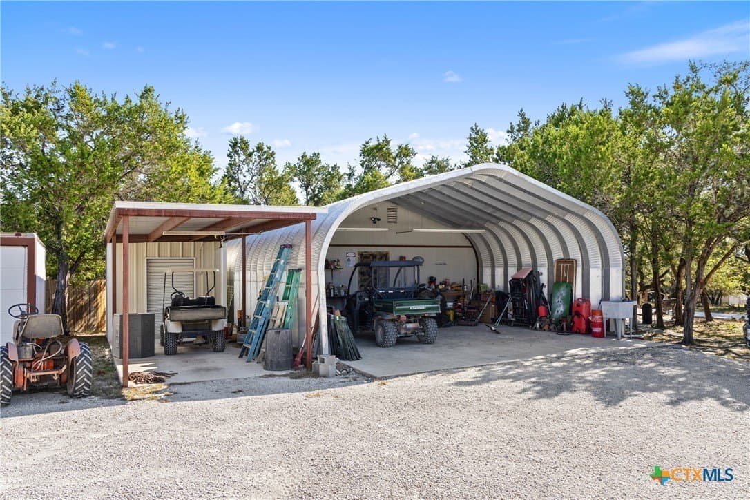 20.58 acres in Comal County - photo 24