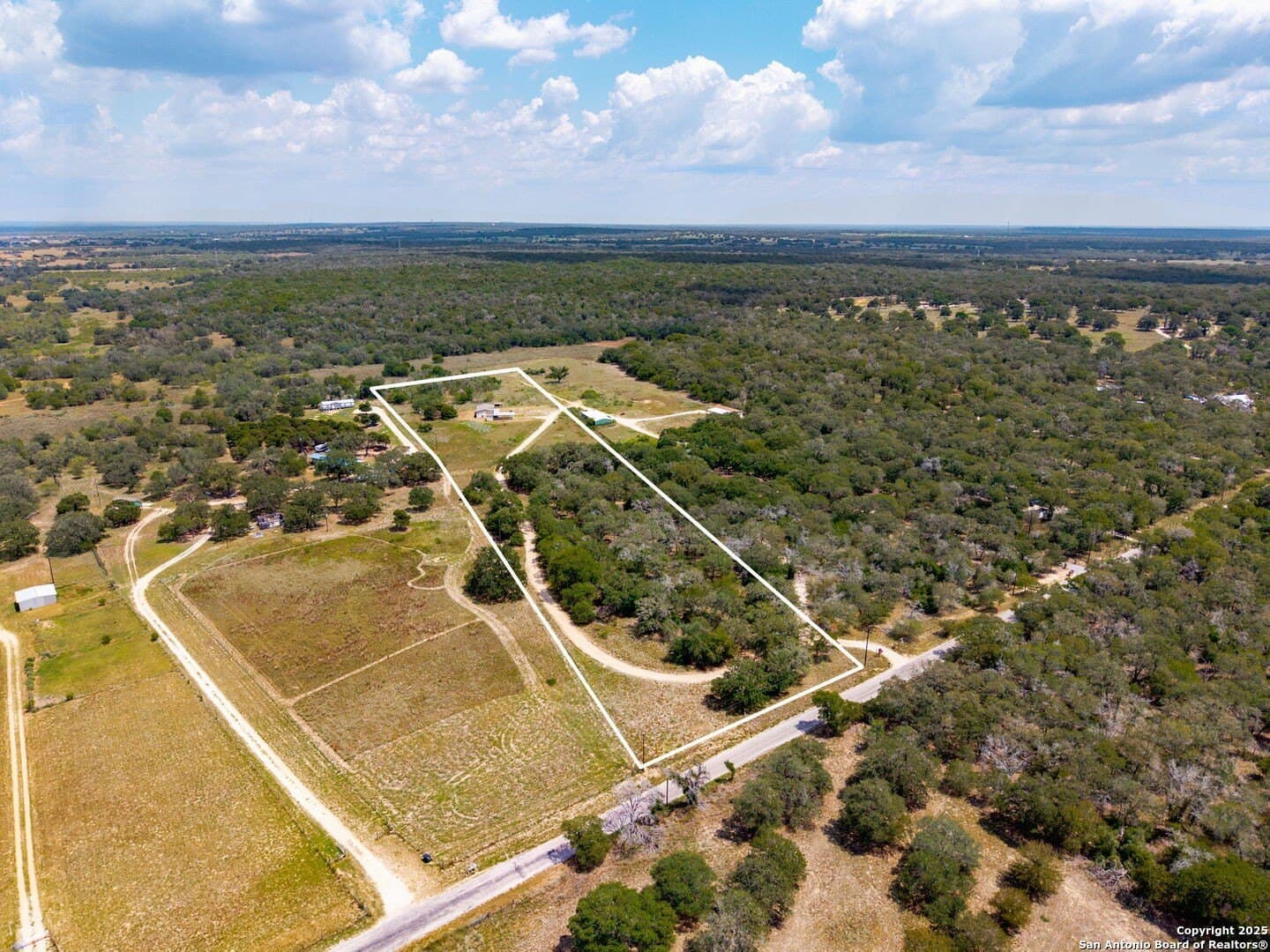 10 acres in Guadalupe County - photo 23