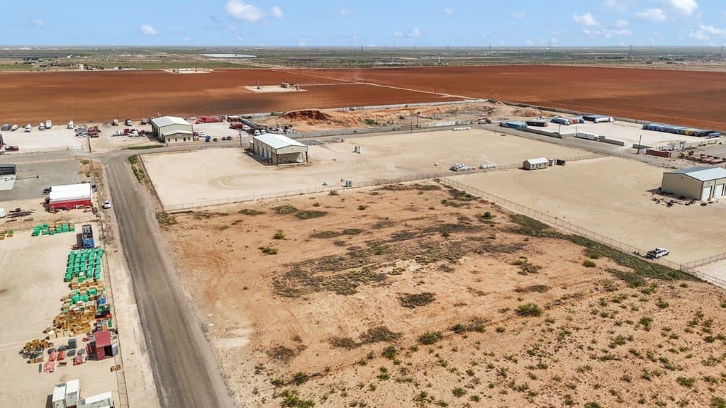 3.25 acres in Midland County - photo 4